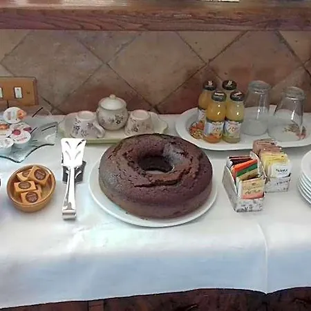 Le Coste Frühstückspension 3*